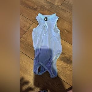 Large blue cat suite